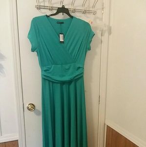 Casual turquoise maxi dress